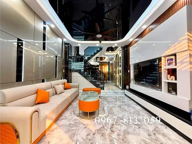 Nhà Mới 1 Sẹc Ngắn Hà Huy Giáp, Dt:4X18M, Trệt, 3 Lầu, 4Pn, Sân Thuọng