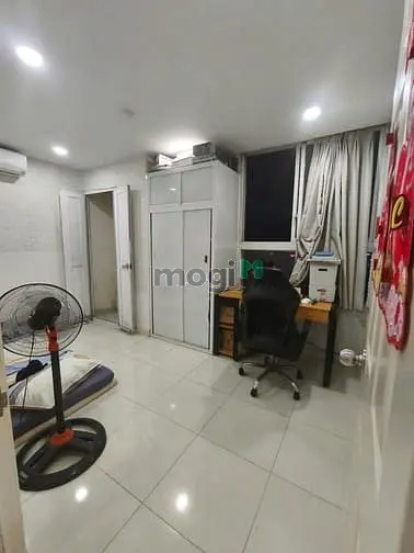 C/C Phú Đạt - Đường D5, P25, Bình Thanh: 89M2, 3P Ngủ, 2Wc, Ntcc, 14Tr