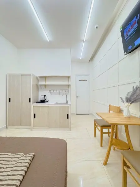 Cho Thuê Phòng Ngay Cầu Kiệu - Thang Máy - Hầm Xe - Full Nội Thất - Cửa Sổ - Mới 100% - Tiện Qua Q1