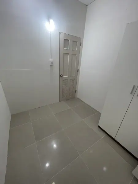 Cho Thuê Phòng Giá Rẻ Trong Chung Cư Đức Khải