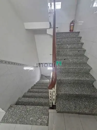 Bán Căn Hộ Dịch Vụ Hẻm Ô Tô Quận 2 Cách Lê Văn Thịnh Chỉ 150M Hậu 9.5M