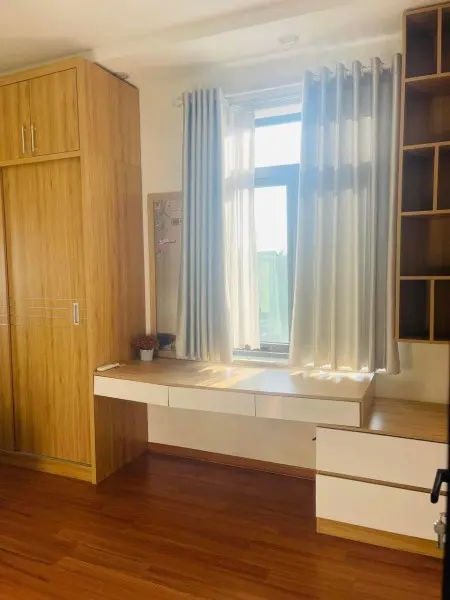 Cho Thuê Nhà 5 Tang Kiệt Oto Nguyễn Hữu Thọ - Hải Châu - 15Tr