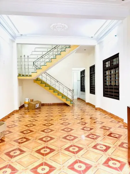 Cho Thuê Nhà 2 Tầng X 125M2 Sân Vườn Mặt Tiền Thanh Hải - Hải Châu-15Tr
