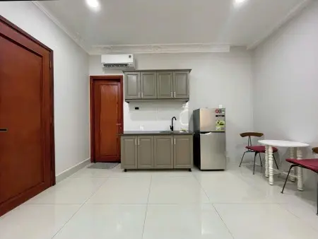 Cho Thuê Căn Hộ Cạnh Sân Bay, 78 Bạch Đằng, Phường 14, Tân Bình