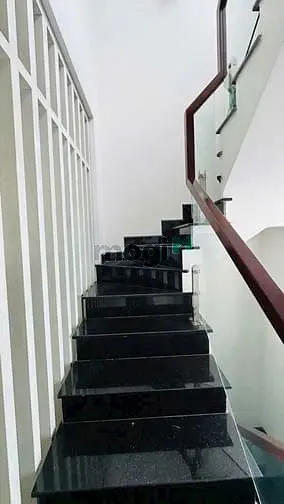 Nhà Mặt Hẻm 30 Lâm Văn Bền Q 7. Hẻm 6 M, Kdbb Tốt. 5*21, Hơn 13 Tỷ.