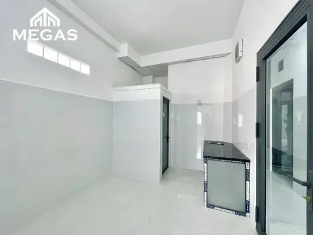 Khai Trương Studio Cửa Sổ Trời Ngay Etown Cộng Hoà Chỉ 3.500.000