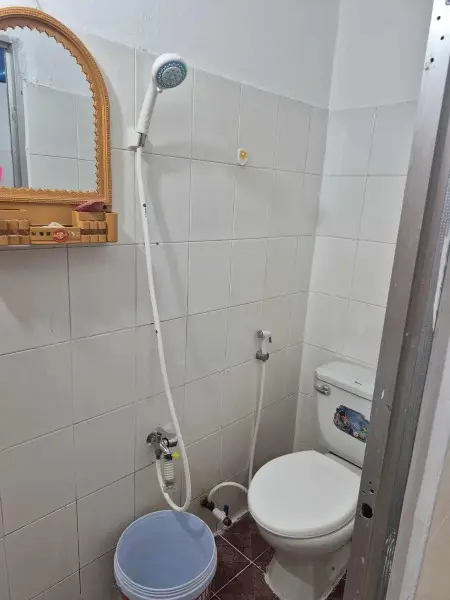 Cho Thuê Phòng Trọ - Q.3 - Hcm - Liên Hệ : 0985424380 Cô Dẫn