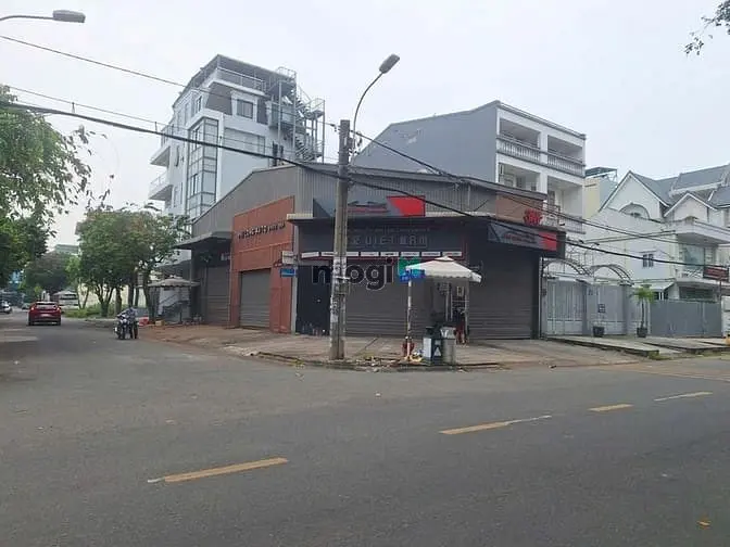 Bán Góc 2Mtkd 10X20 Kdc Tên Lửa