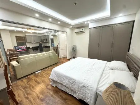 Ngõ 62 Trần Thái Tông - Lô Góc 2 Mặt, Ô Tô Đỗ Cửa • 50M²