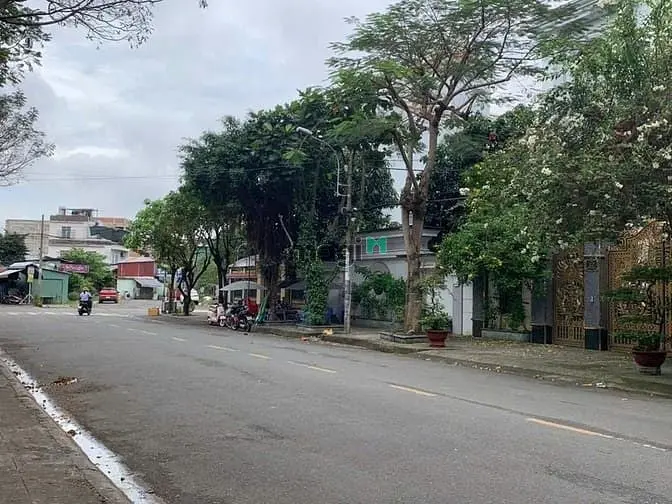 Bán Góc 2Mtkd 10X20 Kdc Tên Lửa