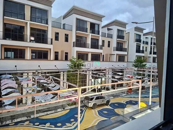 Mua Nhà Chỉ 1 Tỷ Nhận Shophouse Mặt Tiền Phố Đi Bộ Dự Án T&T City