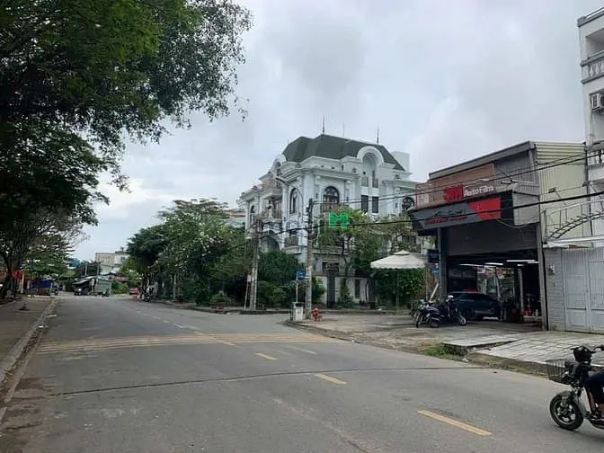 Bán Góc 2Mtkd 10X20 Kdc Tên Lửa