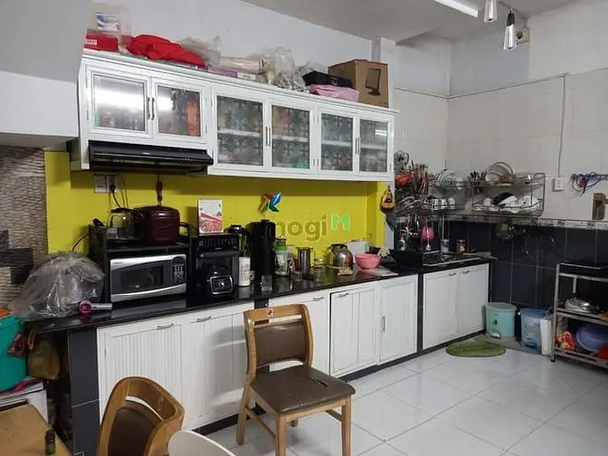 Cần Cho Thuê Nhà 1 Trệt 1 Lầu Hẻm Xe Hơi Nguyễn Hữu Cảnh(Gần Vinhomes)