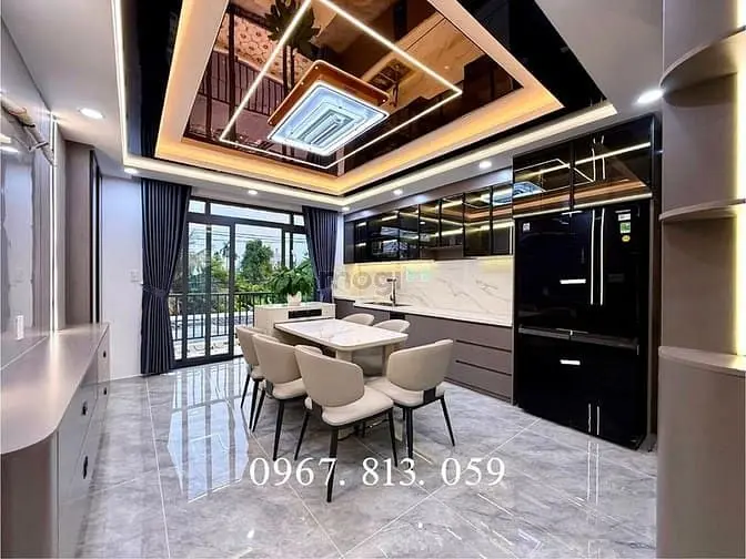 Nhà Mtkd Đường Tl 40, Dt:4.2X27M, Lửng, 3 Lầu, 4Pn, Sân Ô Tô, P.thờ