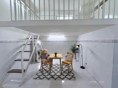 Cho Thuê Phòng Trọ Có Gác , Cửa Sổ Trời Thoáng Mát Trên Đường Cộng Hoà Gần E Town Cộng Hoà.