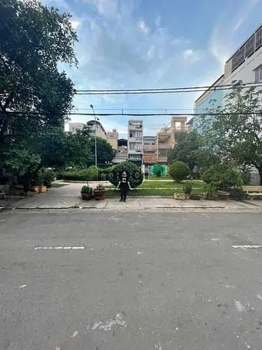 🍃🌿Đối Diện Hoa Viên💯Mtnb Đường 12M Kdc Bình Phú 4X15M 4 Tầng