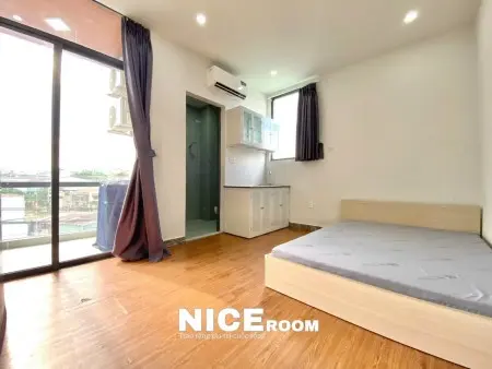 Cho Thuê Phòng Ban Công, Full Nội Thất, Máy Giặt Riêng Gần Văn Lang, Iuh, Ở Được 4 Người Thoải Mái