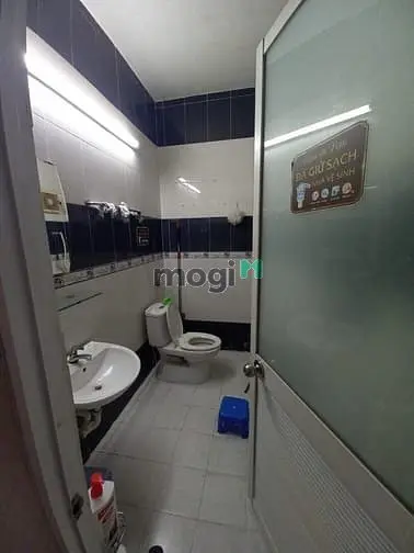 Cần Cho Thuê Nhà 1 Trệt 1 Lầu Hẻm Xe Hơi Nguyễn Hữu Cảnh(Gần Vinhomes)