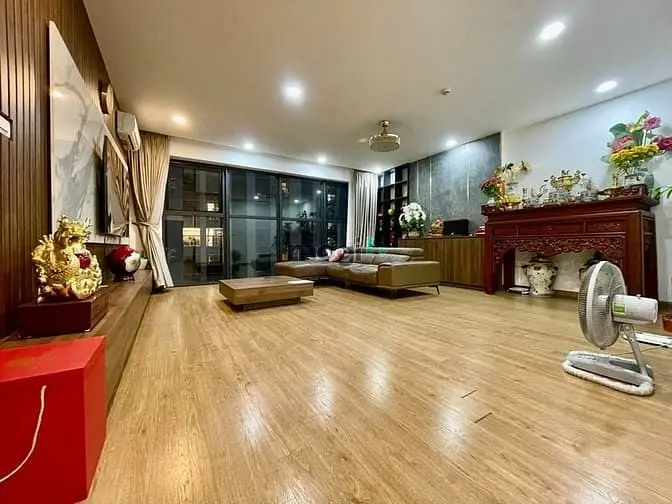 Bán Gấp Ch Iris Garden Trần Hữu Dực Dt 135M 3Pn Full Nt 10,9 Tỷ Sđcc