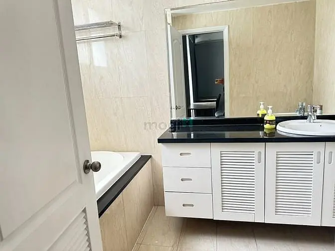 Bán Gấp Duplex Mỹ Phúc, Dt 218M2, 2 Sàn 3Pn, 3Wc, Nt Ít, Giá 22,5 Tỷ