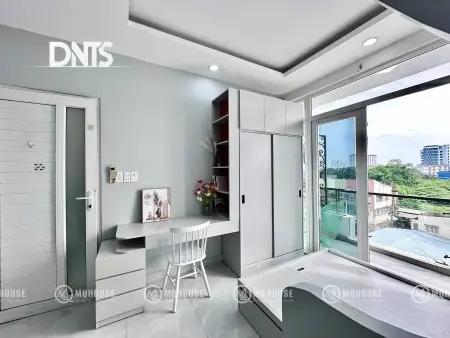 Cho Thuê Phòng Bancony Mới Ngay Cầu Nguyễn Văn Cừ_Trường Đh Sài Gòn Q1
