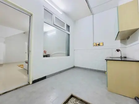 Chính Chủ Cho Thuê Studio Tách Bếp 30M2 Gần Trần Não, Ga Metro Thảo Điền Đường Xe Hơi