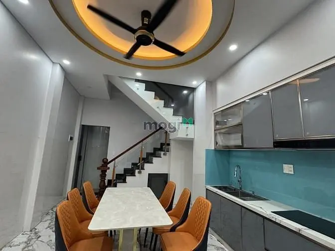 Bán Nhà Mới - 3 Tầng - Hẻm 545 Nguyễn Xiển Q9. Giá 5.X Tỷ