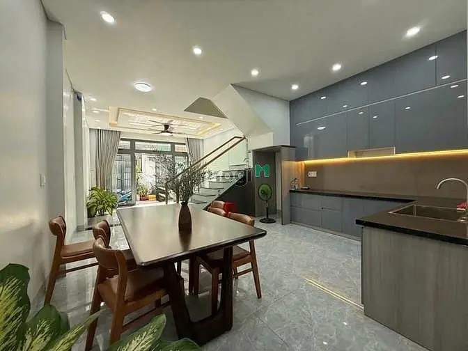 Bán Nhà Đẹp 3 Tầng 60M2 Nguyễn Văn Quá, Đông Hưng Thuận Q12