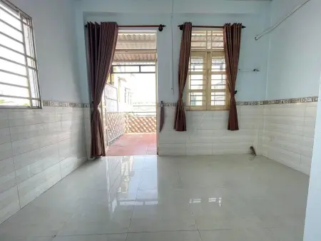 Phòng Trọ Sử Dụng Nguyên Lầu Rộng Tới 25M2 Giá Chỉ 3Tr Ngay Chợ Khuông Việt