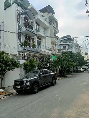 Nhà Mặt Tiền Đường 14 M, Khu Dân Trí Đẳng Cấp, Sát Q7. 4,5*18 Nhỉnh 8