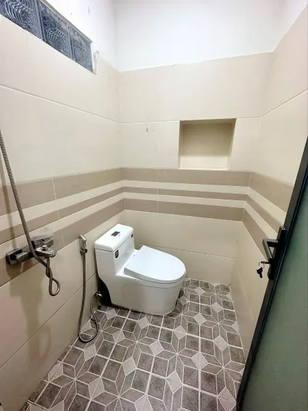 Cho Thuê Căn Hộ Dịch Vụ - Đầy Đủ Nội Thất - Ngay Gần Công Viên Làng Hoa