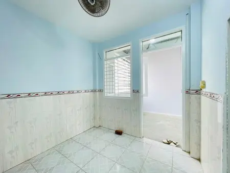 Phòng Trọ Sử Dụng Nguyên Lầu Rộng Tới 25M2 Giá Chỉ 3Tr Ngay Chợ Khuông Việt