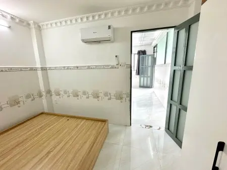 Pass Phòng 1 Phòng Ngủ, Tách Bếp, Cửa Sổ Trời Siêu Thoáng.