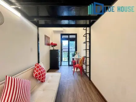 Cho Thuê Trọ Rẻ 3X Có Ban Công Trên Đường Vườn Lài