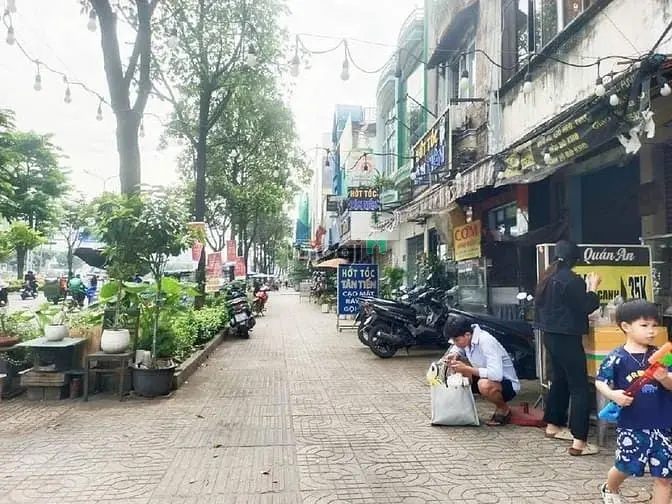 💥Bán Đất Kèm Nhà Mt Điện Biên Phủ P22 Bt 📐32M2 4 X 8 💰 Chỉ 11 Tỷ Tl