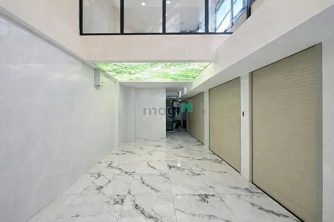 Nhà Lô Góc Mặt Tiền Ni Sư Huỳnh Liên – 6 Tầng Thang Máy – Vuông A4