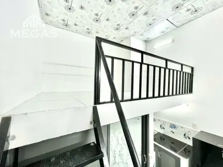 Phòng Cam Kết Như Hình Gác Cao 2M - Máy Lạnh - Giá Sinh Viên