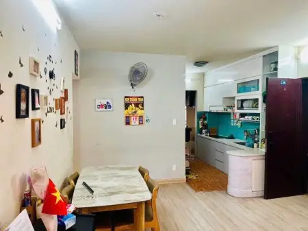 C/C 10A Trần Nhật Duật Cho Thuê Căn 2P Ngủ, Nội Thất , Giá 12Tr/Th