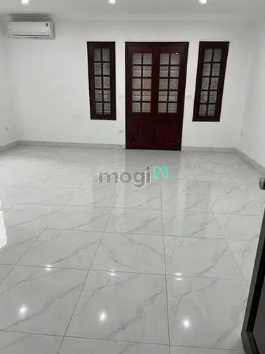 Cho Thuê Mặt Bằng Kinh Doanh Phố Giang Văn Minh.