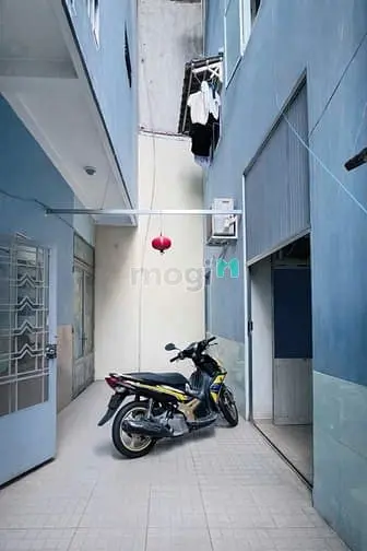 Nhà Bán Tân Bình - Hẻm Xe Hơi Tránh Cmt8 – Quỹ Đất Lớn – 4 Tầng