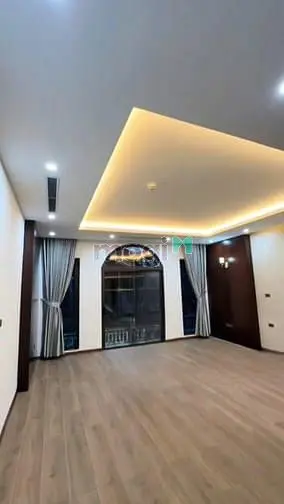 Cho Thuê Nhà Kinh Doanh, Vỉa Hè, Phố Trung Kính , 55M X4T, 22Tr/Th