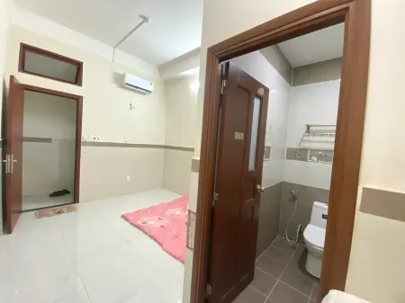 Cho Thuê Phòng Trọ Sẵn Máy Lạnh Và Kệ Bếp Ngay Trường Chinh