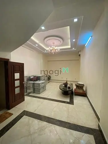 Cho Thuê Nhà Kinh Doanh, Ô Tô Tránh Tại Trung Kính, 55M, 4T, Mt4, 22Tr