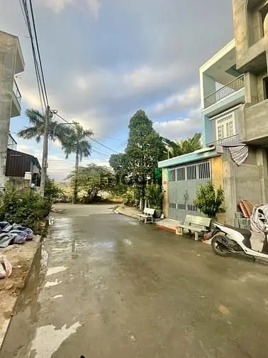 Bán Đất 72M2 Phân Lô Long Bình - Vành Đai 3 - Sát Vinhomes Q9. Giá 4Tỷ