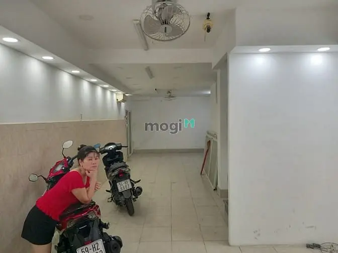 Cần Cho Thuê Mặt Bằng 4X15M Mặt Tiền Huỳnh Mẫn Đạt, Khu Nhộn Nhịp, Q5
