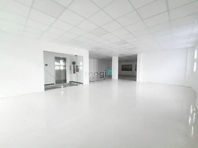 Cho Thuê Văn Phòng 145M2, Mặt Tiền Điện Biên Phủ, Đẹp, Vuông Vức