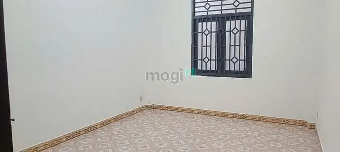 Cần Cho Thuê Nhà 1 Trệt 2 Lầu 1 Sân Thượng Hẻm Xe Hơi Ung Văn Khiêm