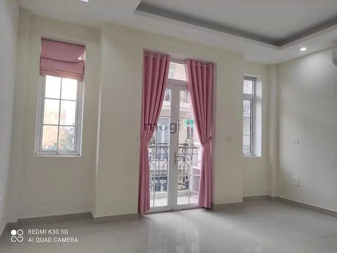 Cho Thuê Nhà Ngõ 143 Phố Trung Kính,Dt 55M2 X5T, Mt 4.2M, Giá 22Tr/Th