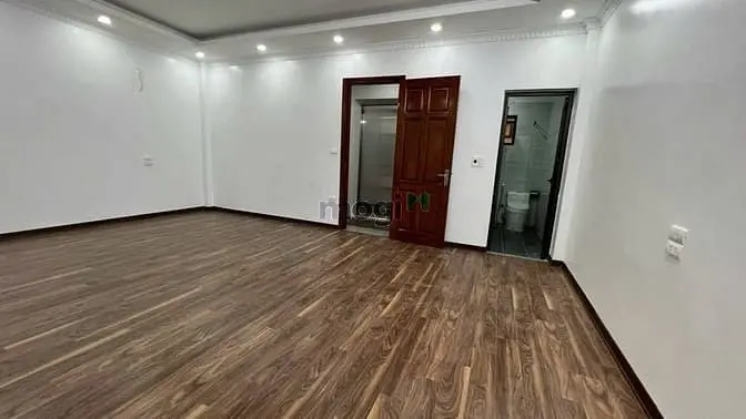 Cho Thuê Gấp Nhà Liền Kề 90 Nguyễn Tuân, Dt 75M, 5T, Thang Máy 45Tr