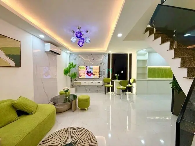 Nhà Đẹp Huỳnh Văn Bánh Quận Phú Nhuận, 30M2, 4 Tầng, Nhỉnh 5 Tỷ Tl